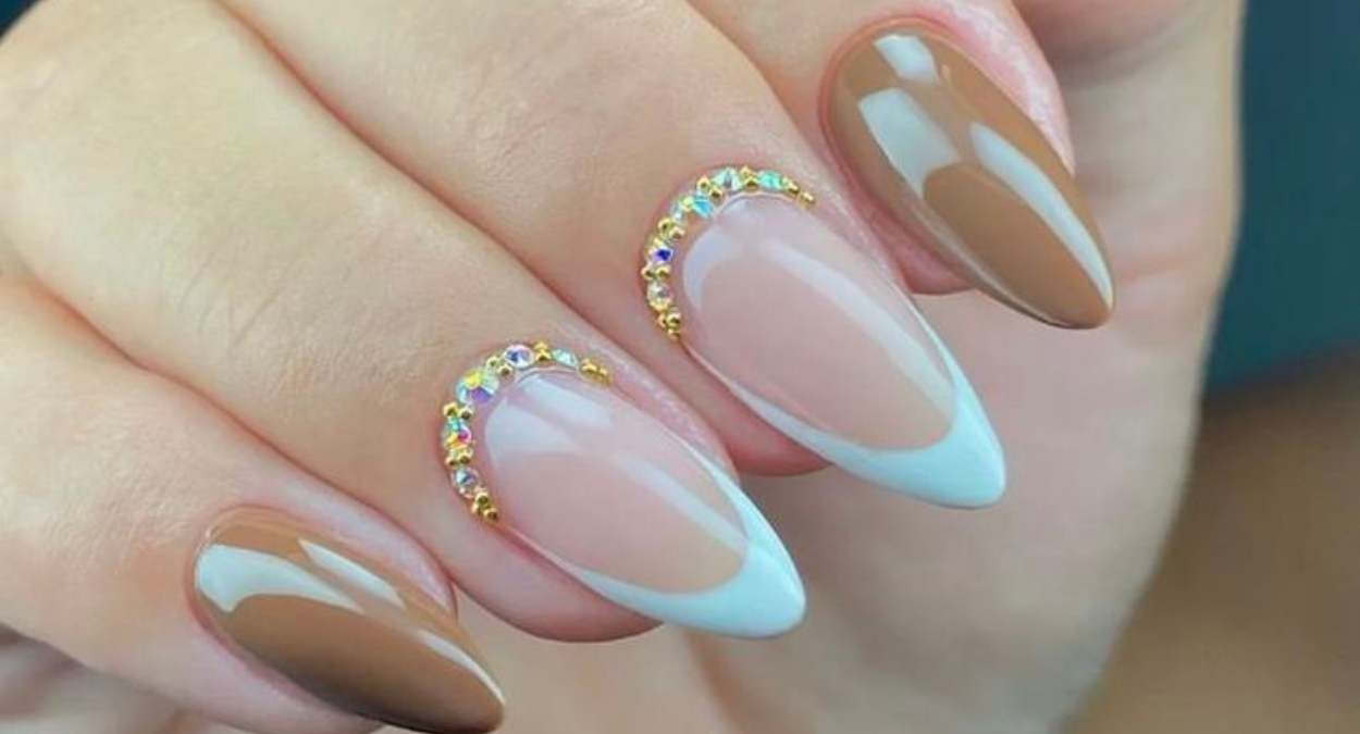 Unhas em Gel Decoradas Francesinha