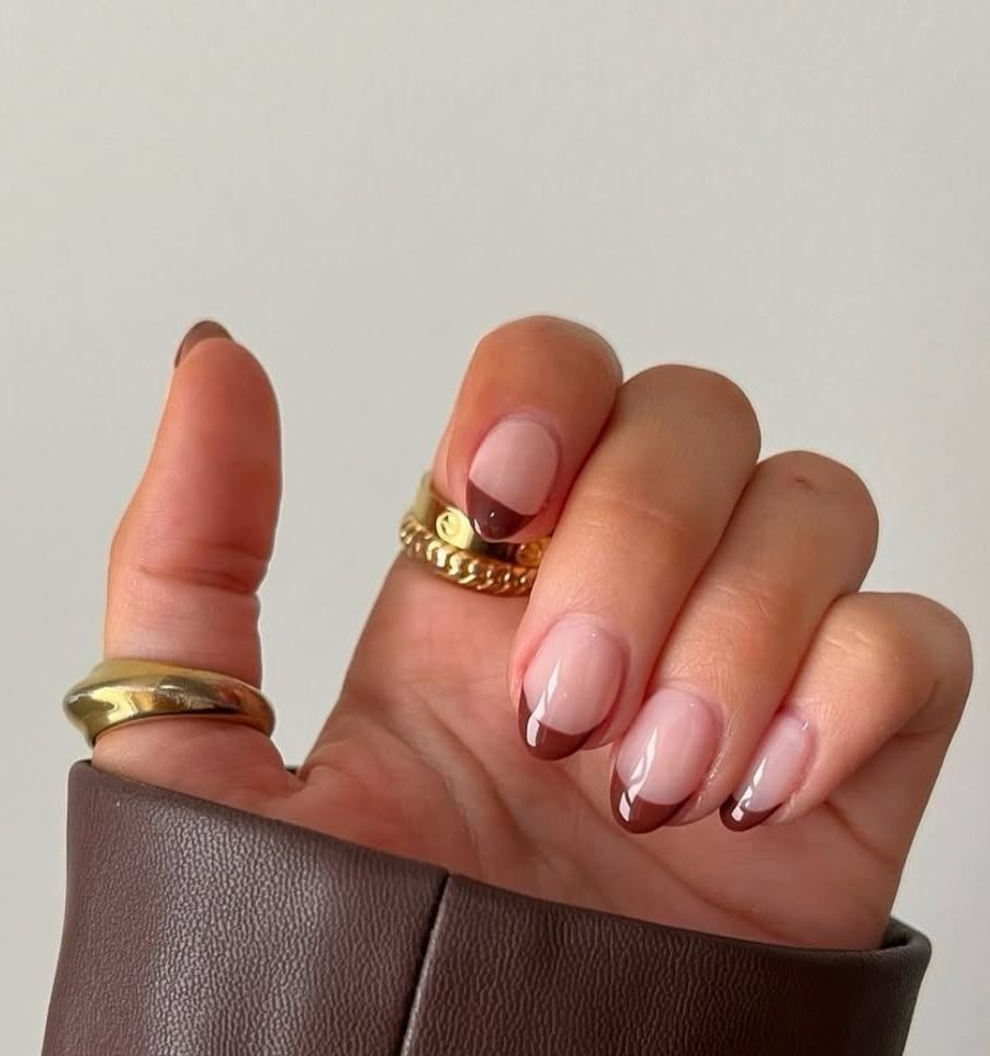 Unha amendoada elegante: inspirações fáceis e bonitas para copiar » STEAL THE LOOK - Imagem do artigo original
